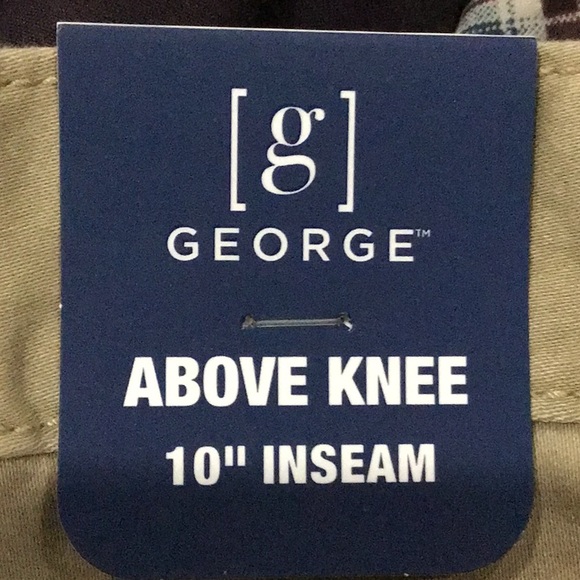 Men’s khaki shorts - Picture 3 of 3